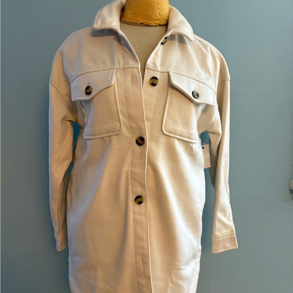 SonomaTrading Women's Oatmeal Cream Shacket Jacket Warm